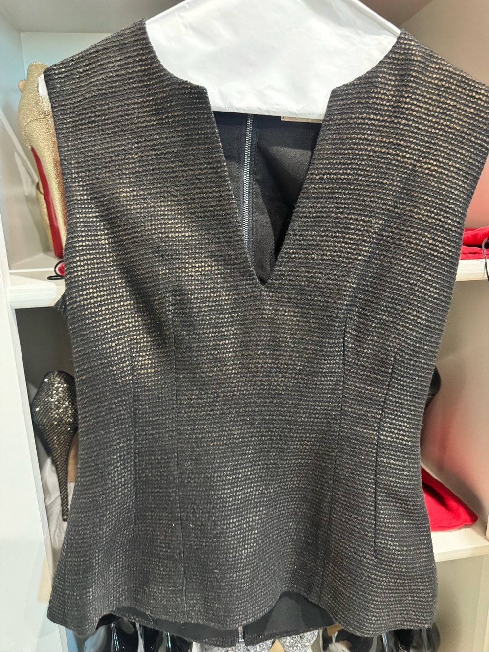 L'Agence Vest Womens Size 2 Black Gold Metallic Textured Zip Up Sleeveless Top